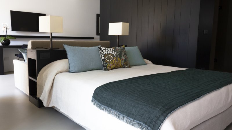 Nuova Suite 01